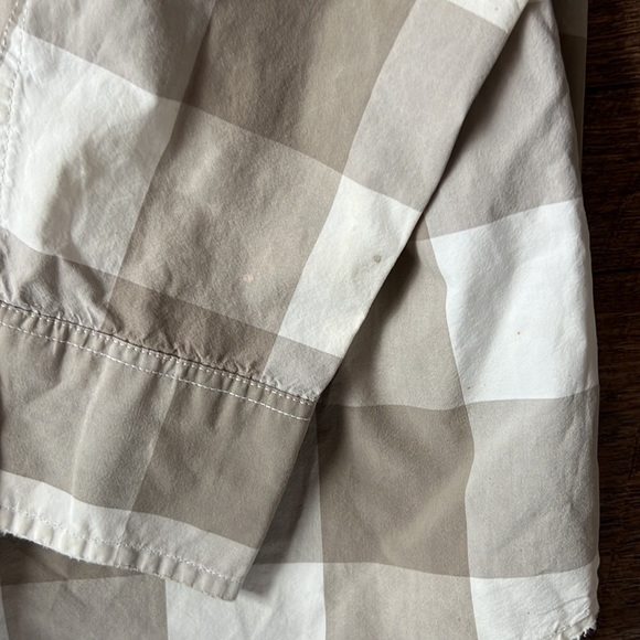 Bundle of button down long sleeve shirts boys 10/12 - Picture 5 of 5